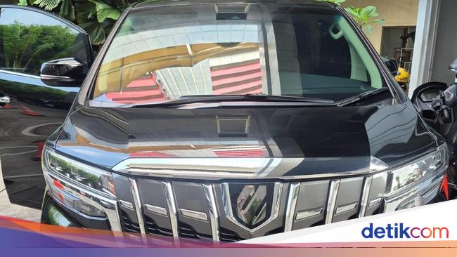 KPK Sita Alphard dari Seorang Anggota DPR Terkait Kasus Korupsi LPEI