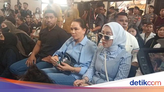 Pihak Reza Gladys Tegaskan Klinik Tak Gunakan Produk Berbahaya