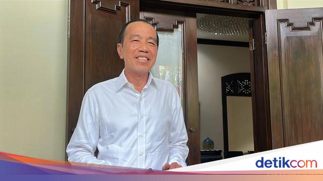 Jokowi Tegaskan Tak Tuduh SBY soal 'Orang Besar' Backup Isu Ijazah Palsu