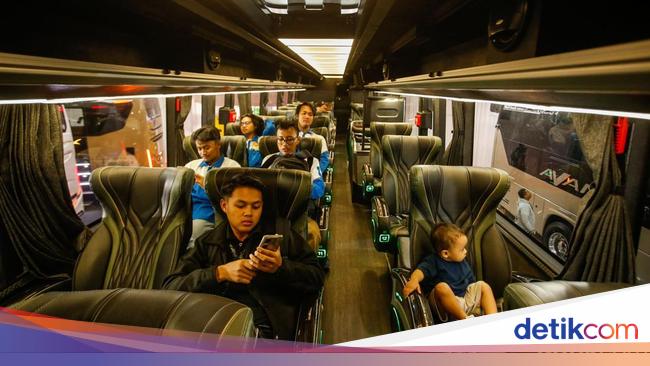 Bus Futuristik Mejeng di GIIAS 2025