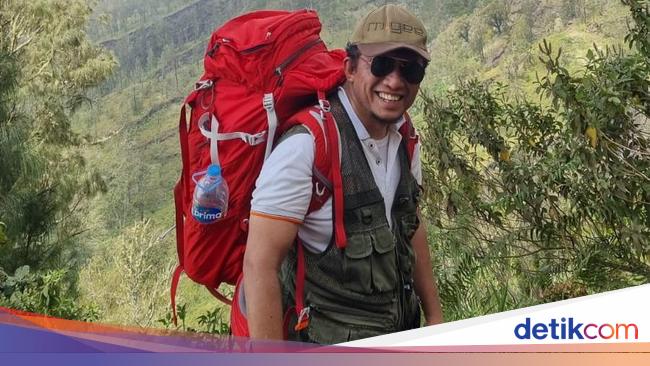 Tifatul Sembiring Mendaki Puncak Rinjani, Pasang Plang Imbauan