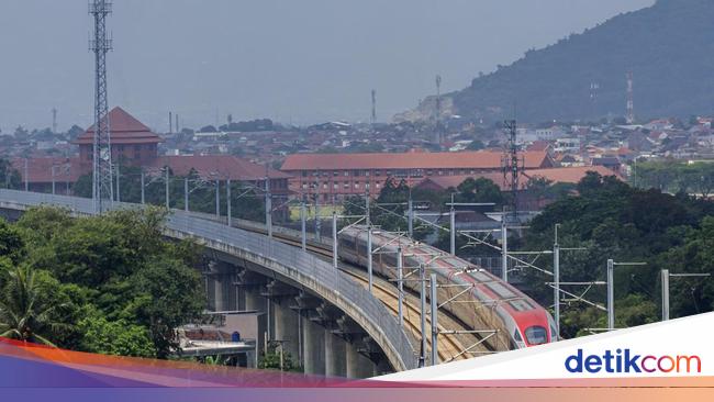 Danantara Turun Tangan Bereskan Utang Kereta Cepat, DPR Wanti-wanti Hal ini