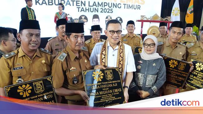 Menteri P2MI Resmikan Desa Migran Emas di Lampung Timur