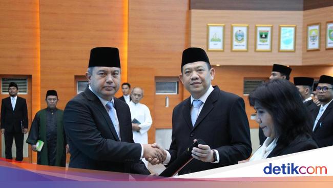 Kemendagri Lantik 55 Pejabat Baru, Tekankan Integritas &amp; Loyalitas ASN