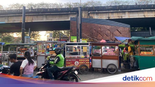 Stasiun Tebet, Surga Jajanan Favorit Pekerja Kantoran Jaksel