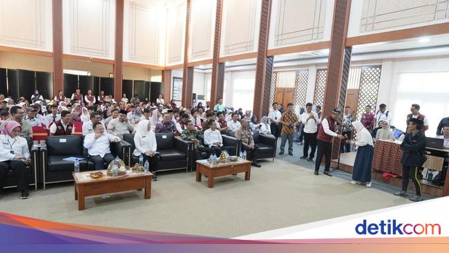 Mimpi Komalasari Jadi TNI Terbuka Lagi Berkat Sekolah Rakyat