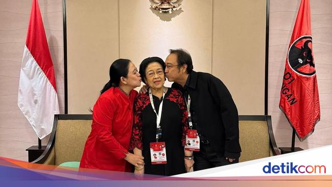 Puan Posting Foto Cium Megawati Bareng Prananda Jelang Kongres