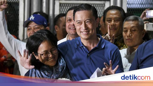 Tom Lembong Laporkan Hakim Pemvonis 4,5 Tahun Bui ke MA, Harap Ada Evaluasi