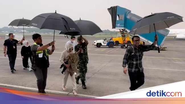 Ultah, Syahrini Mudik ke Indonesia Boyong Putri Naik Private Jet