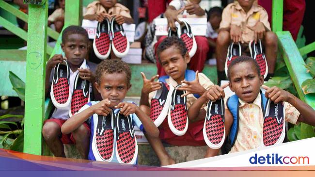 Inisiatif Sosial Telkomsel 'Sambungkan Senyuman' Raih Penghargaan Global