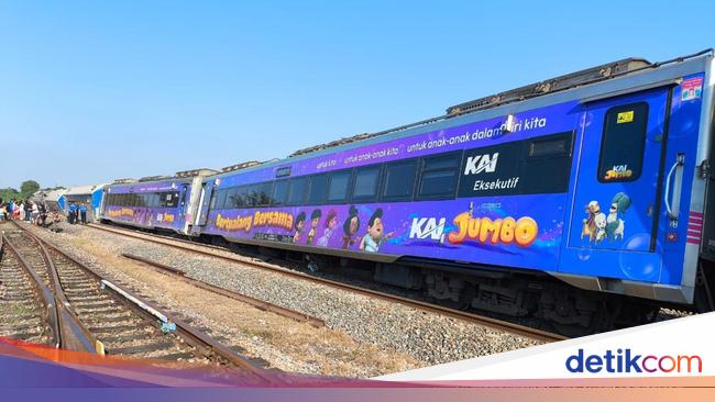 Kemenhub Usut Penyebab Argo Bromo Anggrek Anjlok