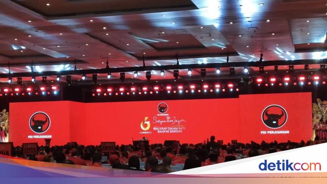 Megawati: Setiap Malam Saya Berzikir Sebut Semua Nama Termasuk Hasto