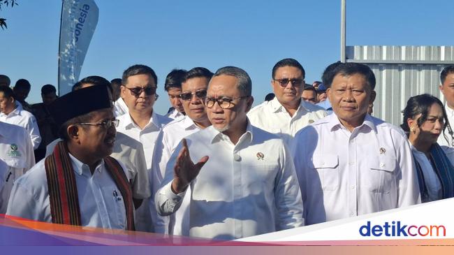 Zulhas Tinjau Kopdes di Kekeri NTB: Banjir Beras, Ada di Mana-mana