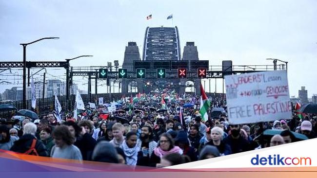 Pendiri WikiLeaks dan Ribuan Warga di Australia Demo Desak Setop Perang Gaza