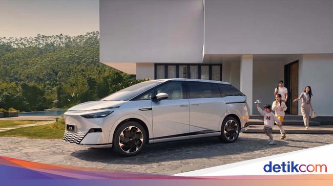 XPENG X9 Debut di GIIAS 2025, Bawa Teknologi Canggih Bak di Luar Angkasa