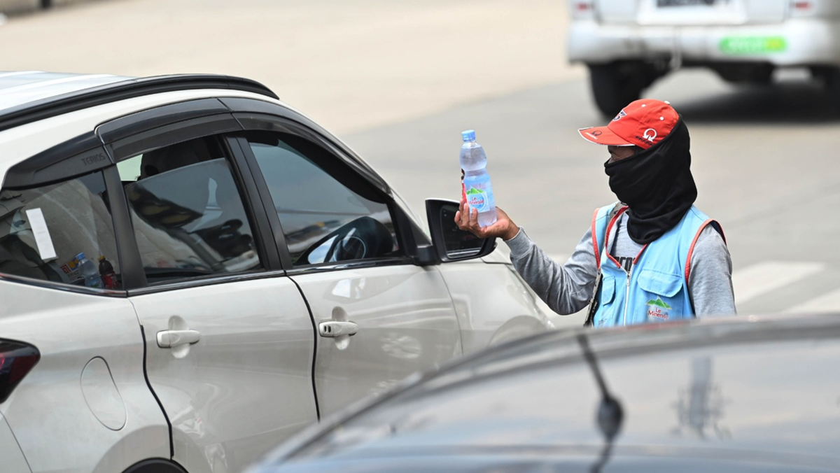 Riset FMIPA UI: Segel AMDK Bisa Cegah Kontaminasi Debu-Bakteri hingga 100%