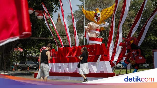 Solo Percantik Kota Sambut HUT ke-80 RI