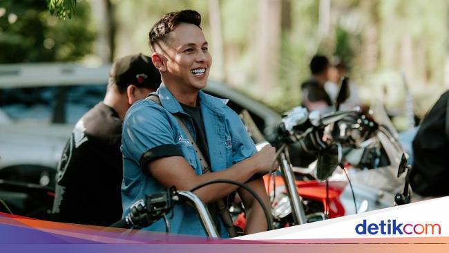 Andhika Pratama Si Anak Motor Paling Tampan