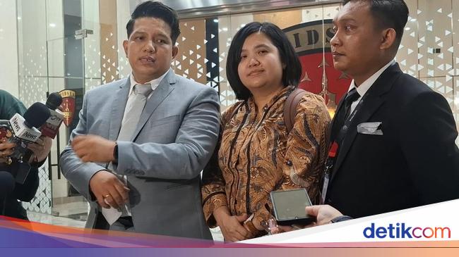Bantahan Eks Stafsus Nadiem soal Grup WA 'Mas Menteri Core Team'