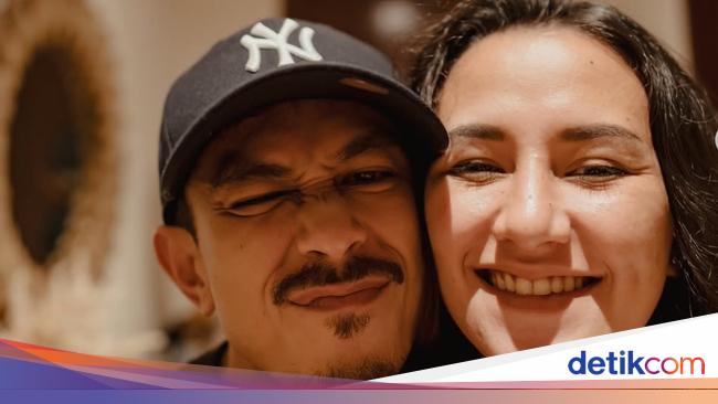 Dahlia Poland Gugat Cerai Fandy Christian Usai Nyaris 1 Dekade Nikah