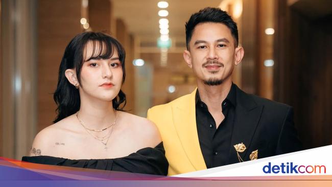 Dahlia Poland Ingin Cerai, Fandy Christian Mau Pertahankan Rumah Tangga