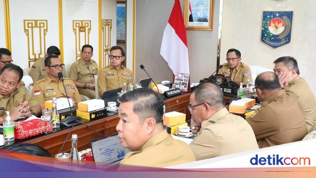 Mendagri Minta Jajarannya Susun Program Berdampak Nyata