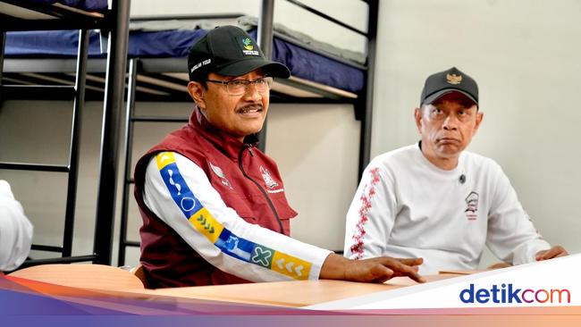 Gus Ipul Dorong Ortu Siswa Sekolah Rakyat Gabung Koperasi Desa Merah Putih