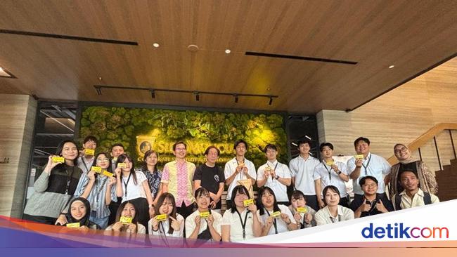 Ritsumeikan University &amp; FEB UI Pelajari Inovasi-Bisnis Jamu Sido Muncul