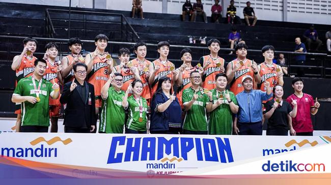Aras Gading Muda Jakarta Quat-trick Juara Kejurnas Bola Basket