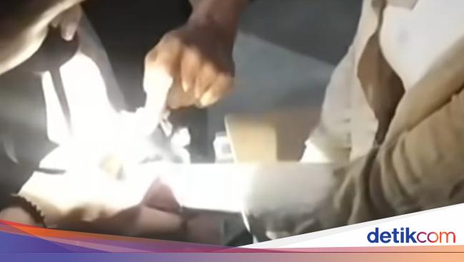 Gadis Tangerang Iseng Main Borgol Malah Kekunci, Panik Malam-malam ke Damkar