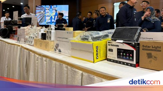 Kemendag Bongkar Impor Ilegal Rp 26,4 M, Modusnya Ganti Nama