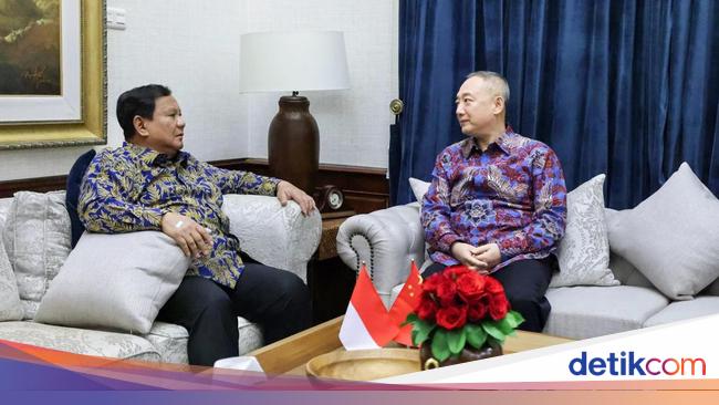 Prabowo Jamu Makan Malam Jenderal Peralatan Militer China, Apa yang Dibahas?