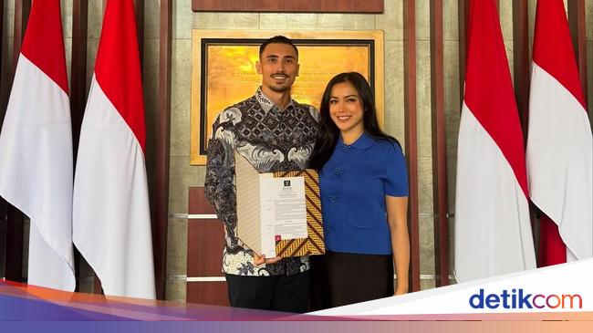 Alasan Mulia Suami Jessica Iskandar Pilih Jadi WNI