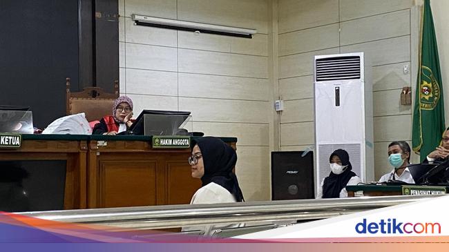 Zara Terdakwa Kasus Bully PPDS Undip Akui Pernah Ngomong Kasar ke dr Aulia