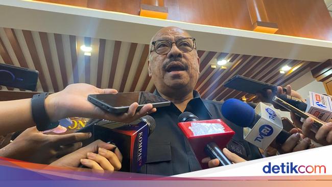 Mekeng Golkar: Kalau Mau Munaslub Muncul Muka Dong, Politik Sehat!