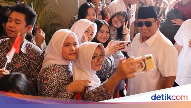 Diaspora di Singapura Sambut Prabowo: Merdeka!