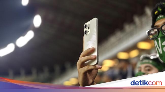 Cinta Bola, Cinta OPPO! Meriahkan Laga BRI Super League 2025