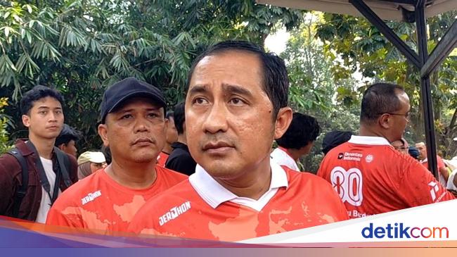 Pemkot Depok Kaji Pelebaran Jalan-Pasang Lampu Merah Atasi Macet di Cinere