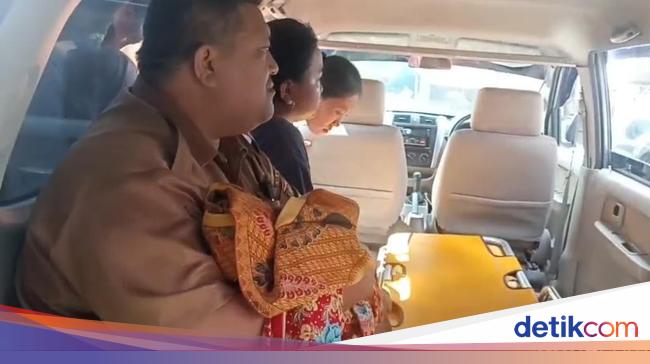 Balita di Ngawi Tewas Terlindas Mobil Hendak Parkir di Halaman Rumah