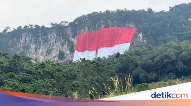 Perjuangan di Balik Bendera Merah Putih Raksasa yang Pecahkan Rekor MURI