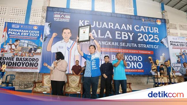 Piala EBY 2025 Pecahkan Rekor MURI, 2.108 Pecatur Berlaga di Pacitan