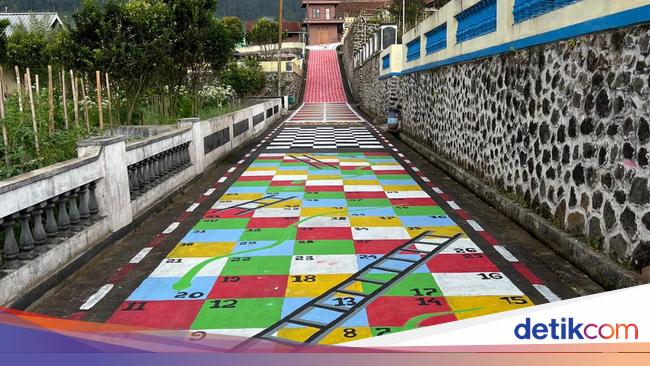 Jalanan Karanganyar Dihiasi Mural Cantik, Bikin Wisatawan Melirik