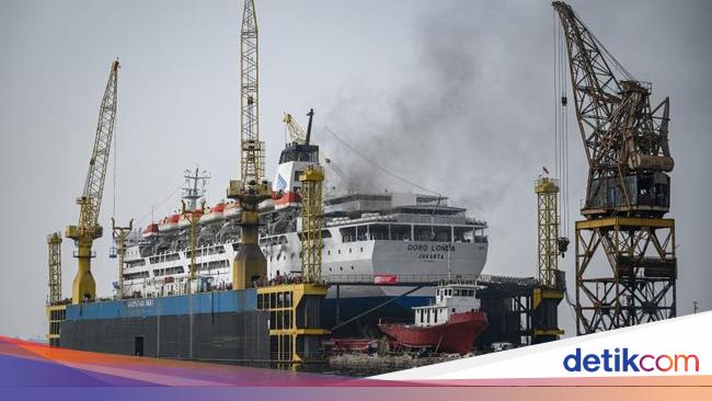 Pelni dan Polisi Selidiki Penyebab Kebakaran Kapal Dorolonda di Priok
