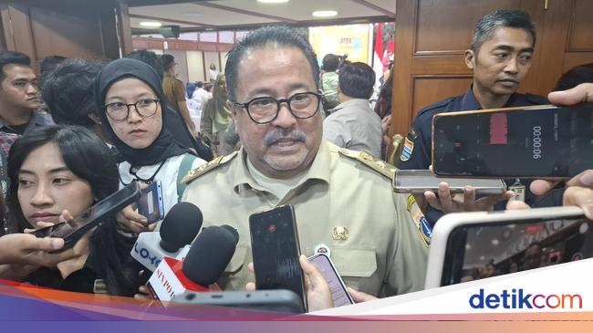 Rekrutmen Damkar Jakarta Dibuka Hari ini, Rano Janji Tak Ada Pungli