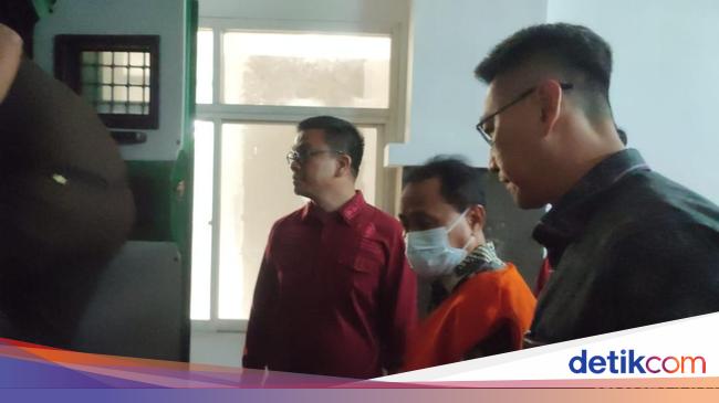Jaksa Tahan Dosen UGM Terkait Kasus Korupsi Kakao Rp 7 Miliar