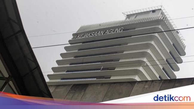 Kejagung Periksa 6 Saksi Kasus Korupsi Laptop, Termasuk Eks Sespri Nadiem