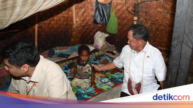 Mendagri &amp; Menteri PKP Cek Langsung Kondisi Rumah Warga Papua Pegunungan