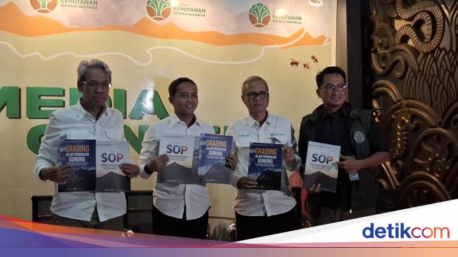 Kemenhut Ungkap Ada 800 Guide Gunung Rinjani, 200 Sudah Bersertifikat