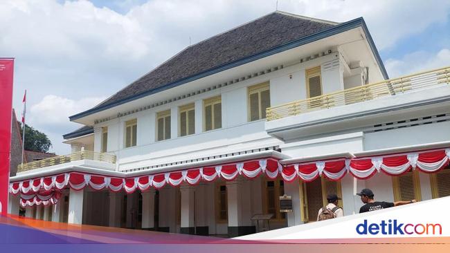 Mengintip Koleksi Langka di Museum Perumusan Naskah Proklamasi