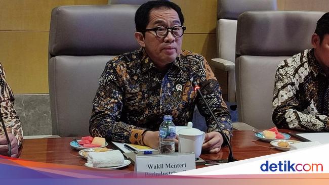 Wamenperin Ajak Mahasiswa Politeknik Logam Bersiap Rebut Peluang Industri Global